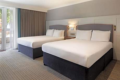 Deluxe Queen Room with Two Queen Beds