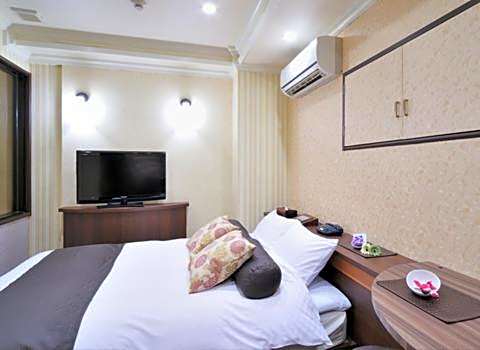 Hotel California Kaminarimon (Adult Only)