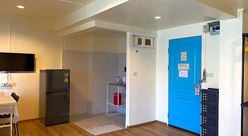 Roof View Place Hotel