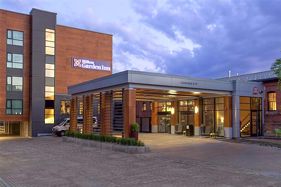 Hilton Garden Inn Burlington Downtown