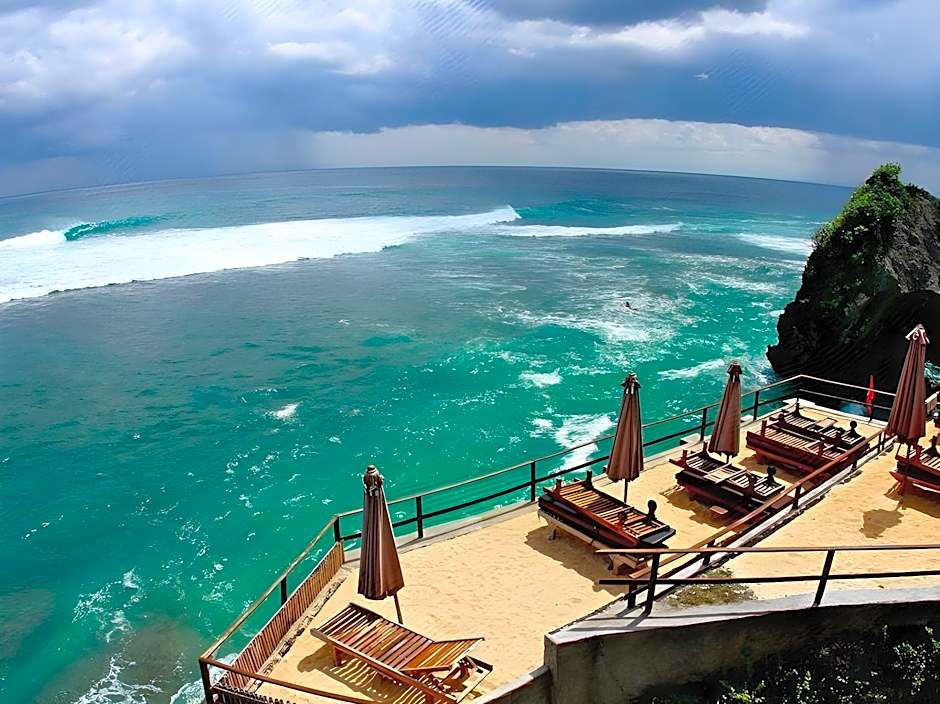 Mamo Hotel Uluwatu