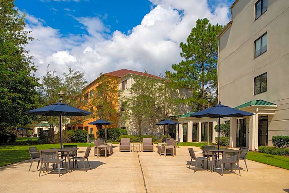 Courtyard by Marriott Covington / Mandeville