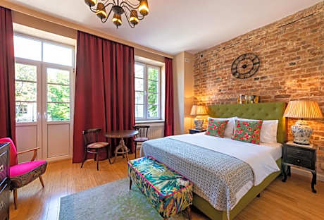 Deluxe Double Room with Balcony