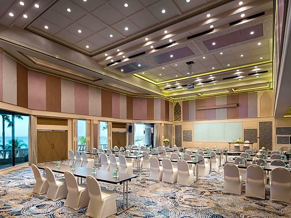 Pullman Pattaya Hotel G