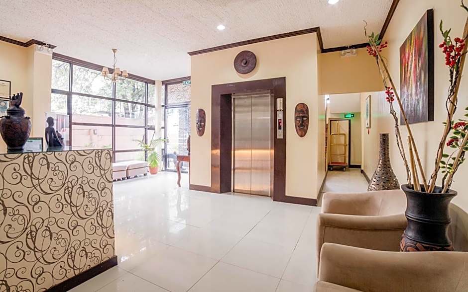 RedDoorz Plus near Rizal Junction