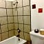 Maple Inn and Suites Los Banos