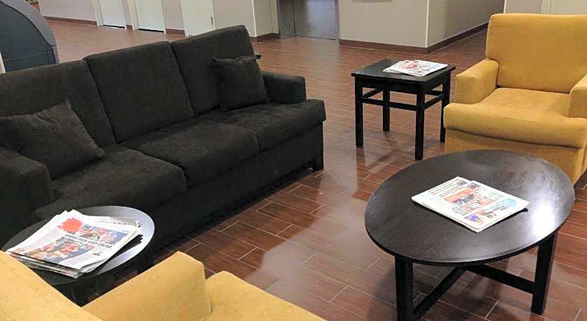Days Inn by Wyndham Brooklyn Borough Park