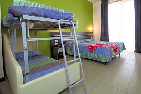 Superior Quadruple Room