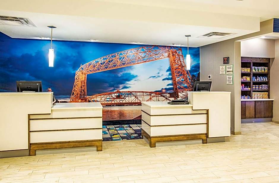 La Quinta Inn & Suites by Wyndham Duluth