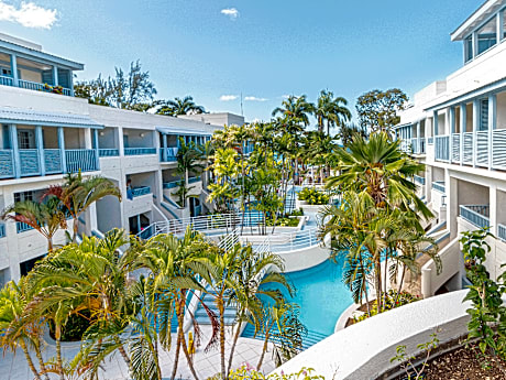 Savannah Beach Club