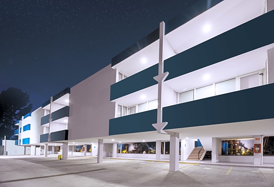 Vista Express Guadalajara Expo Surestay By Bw