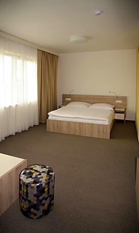 Deluxe Double Room - disability access