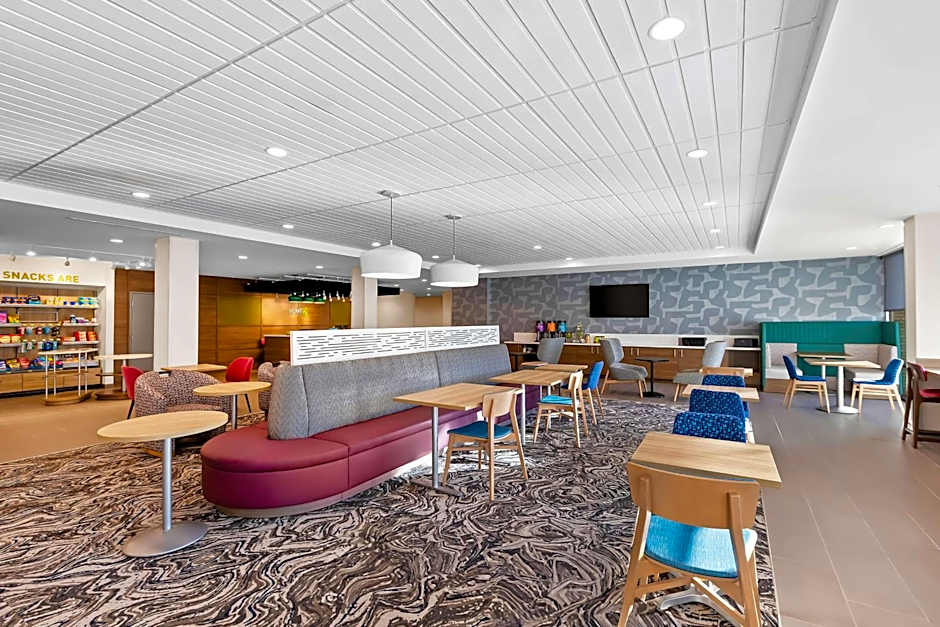 Home2 Suites by Hilton Hendersonville