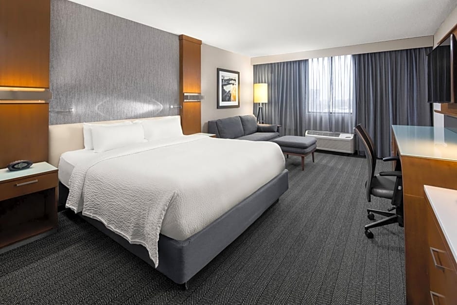 Courtyard by Marriott Minneapolis Downtown