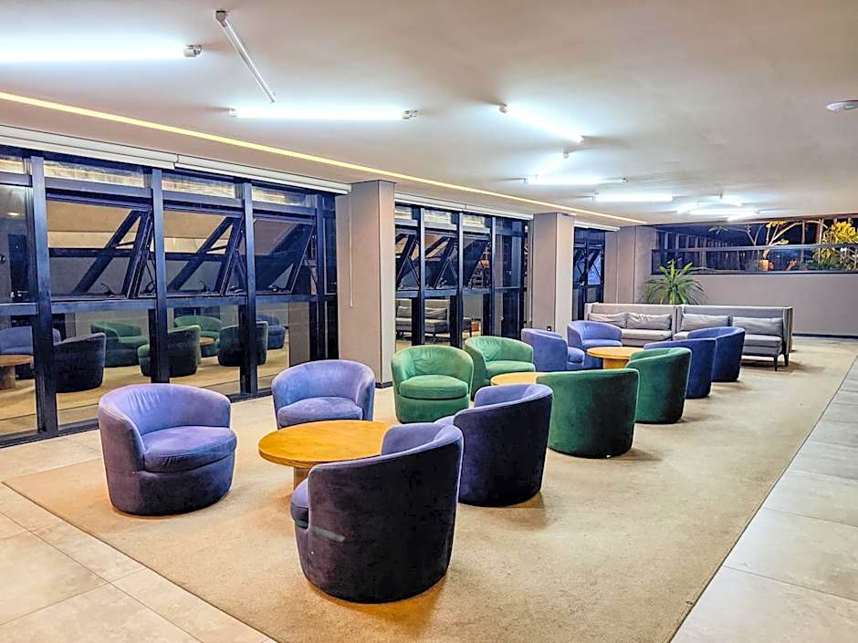 Prédio com excelente custo benefício!