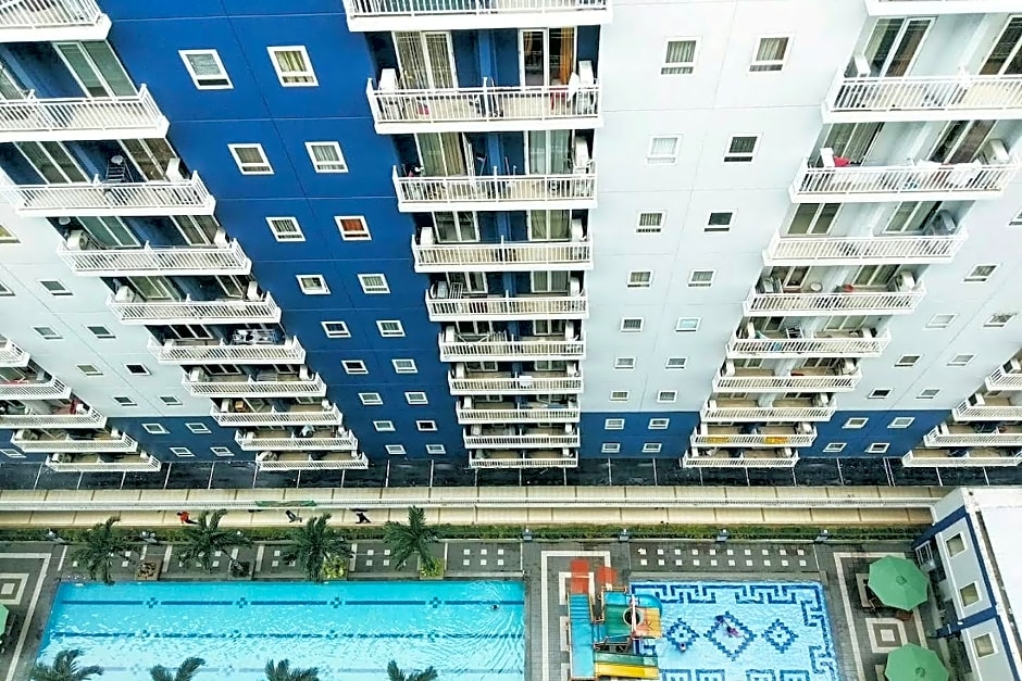 Queen Room 2 @ Grand Center Point Apartment