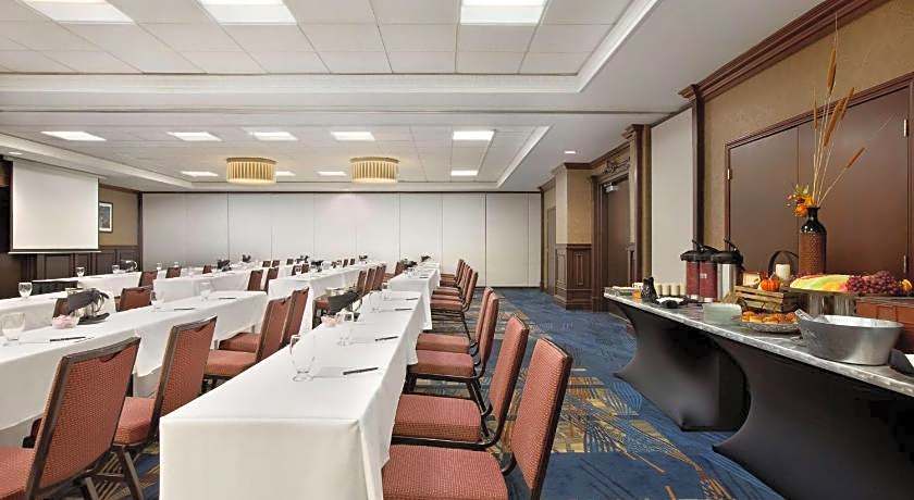 Embassy Suites by Hilton Dallas DFW Airport South