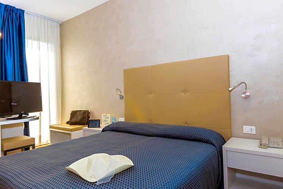 Hotel Touring