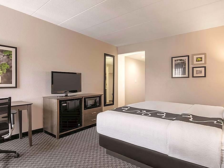 La Quinta Inn & Suites by Wyndham Portland