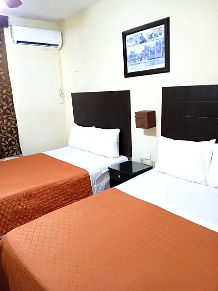 Hotel Maria Elena