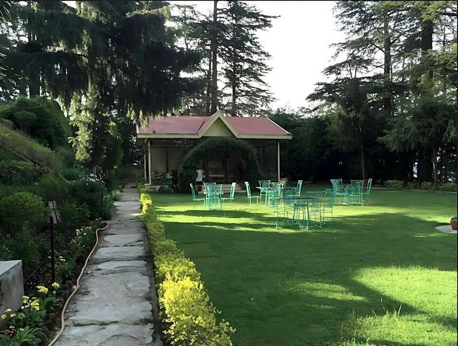 Woodville Palace by Signum