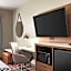 La Quinta Inn & Suites by Wyndham Oxford - Anniston