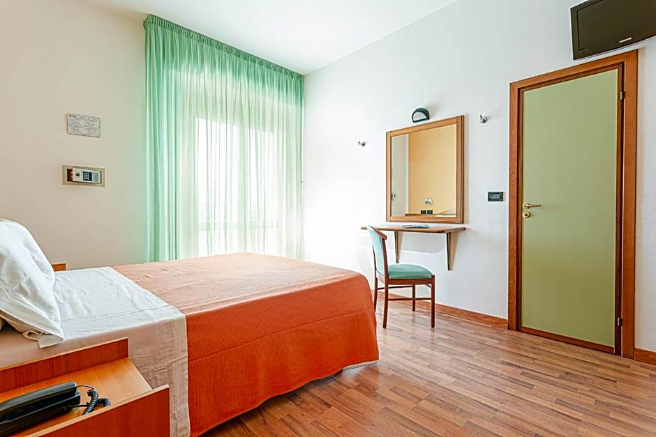 Little Hotel