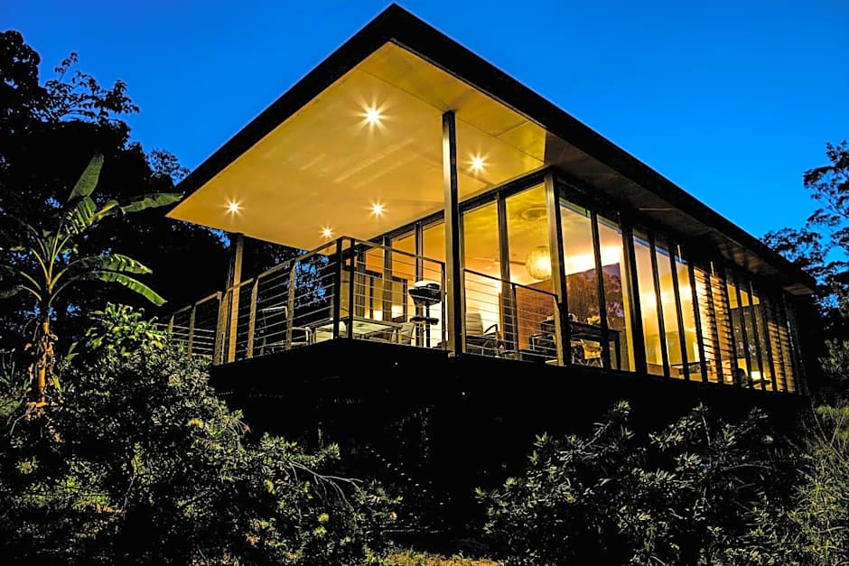 Glass On Glasshouse