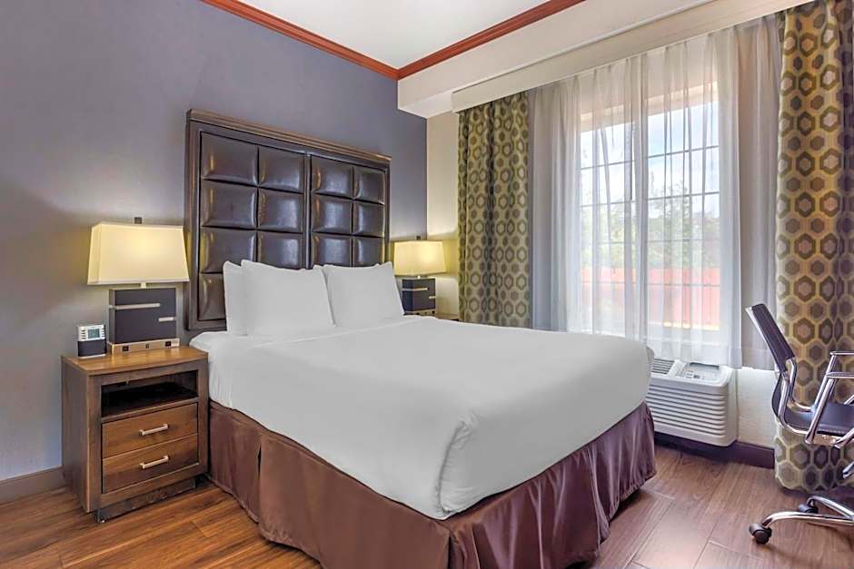 Best Western Plus Northwind Inn & Suites
