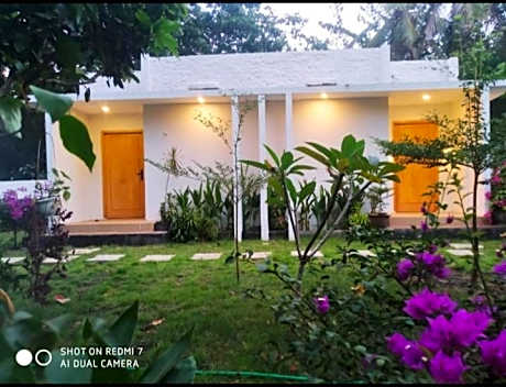 Cemare Cottage