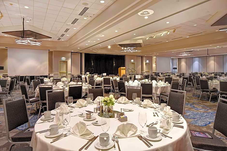 Embassy Suites By Hilton Charleston