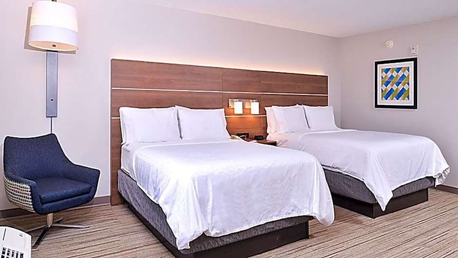 Holiday Inn Express Hotel & Suites Mount Pleasant By IHG