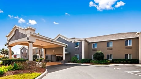 Best Western Edgewater Inn