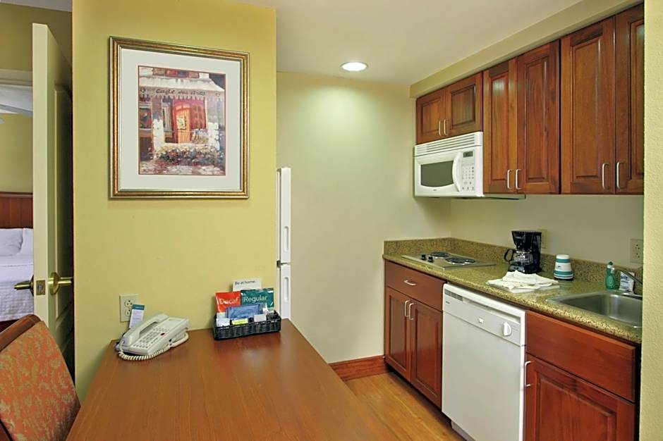 Homewood Suites By Hilton Chesapeake-Greenbrier, Va