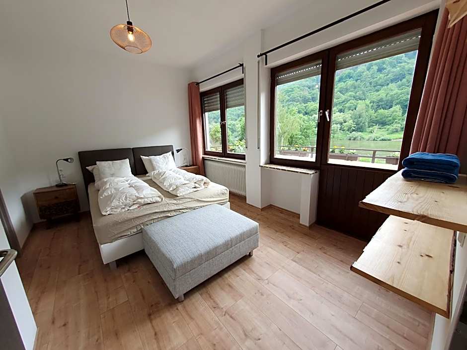 Römerstube Apartments & rooms