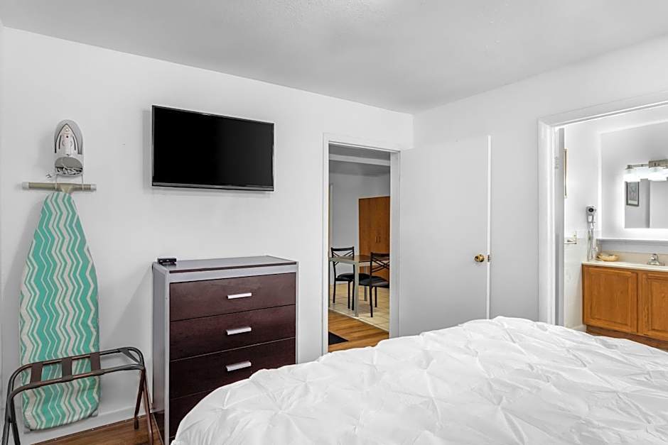 Americas Best Value Inn Jonesville Hillsdale