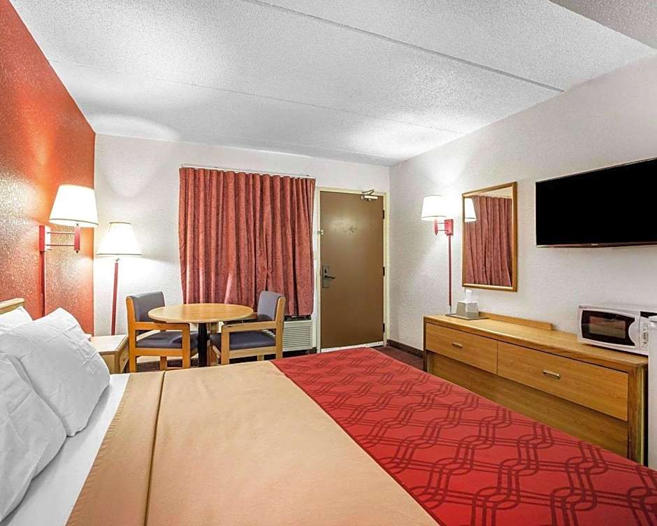 Econo Lodge Jonesboro - Atlanta South