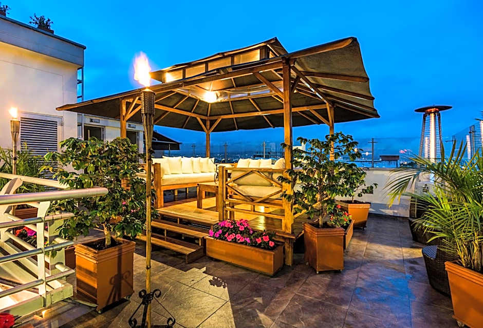 Hotel Platinum Suite