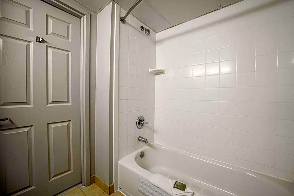 Country Inn & Suites by Radisson, Ontario at Ontario Mills, CA