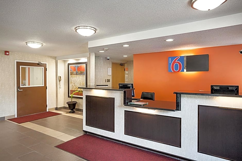 Motel 6 Binghamton