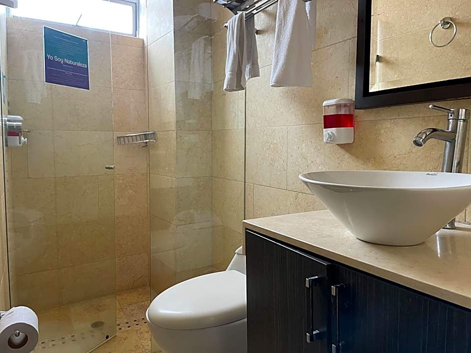 Hotel Bolivariana Plaza