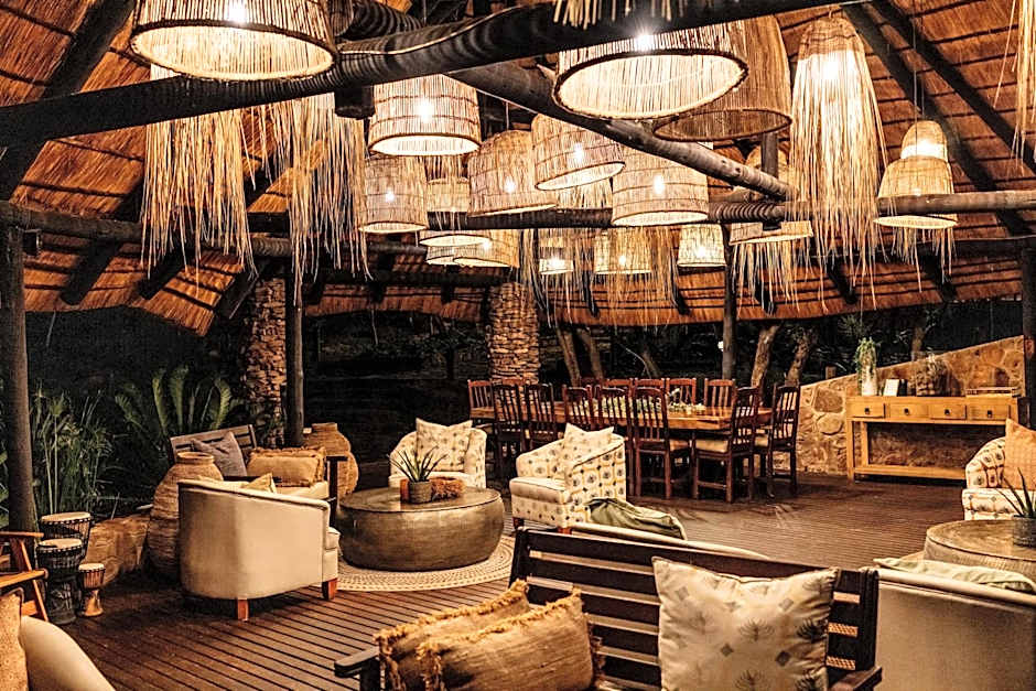 Dinkweng Safari Lodge