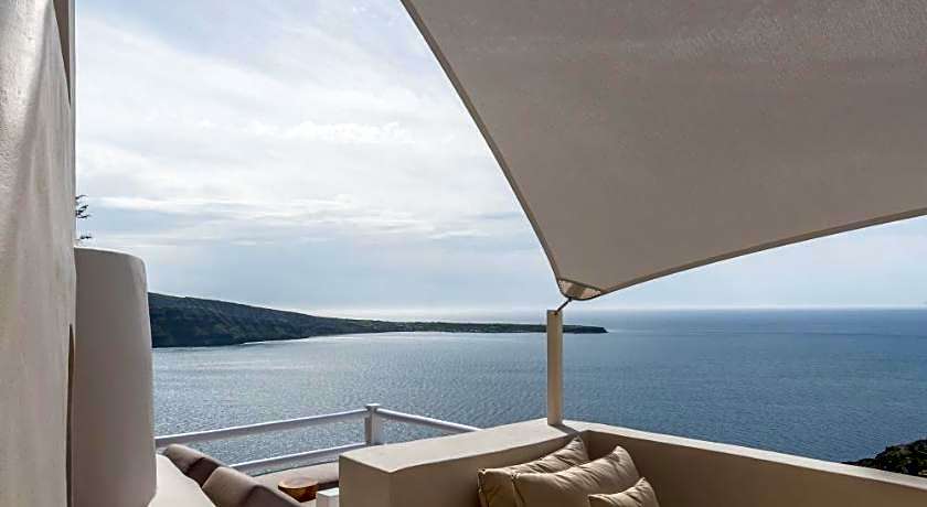 Art Maisons Oia Castle Hotel