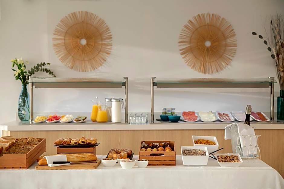 Portodrach Aparthotel & Suites