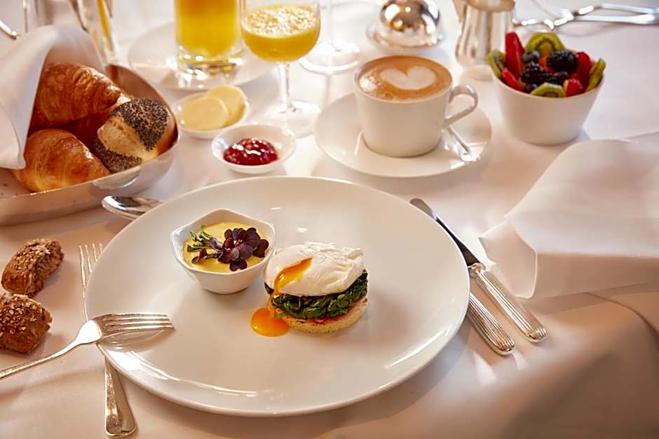 Hotel Schweizerhof Zurich