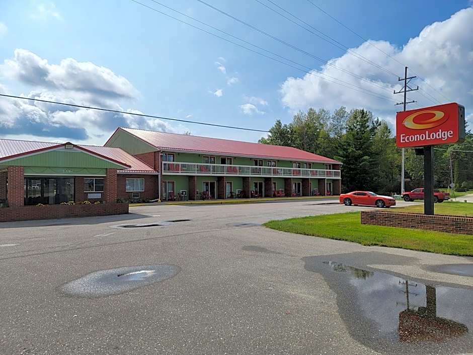 Econo Lodge Cadillac