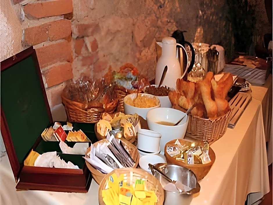 Logis Hotel - Les Pasteliers