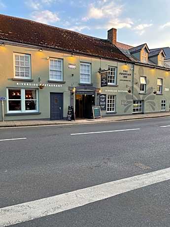 The Fountain Inn & Riverside Restaurant