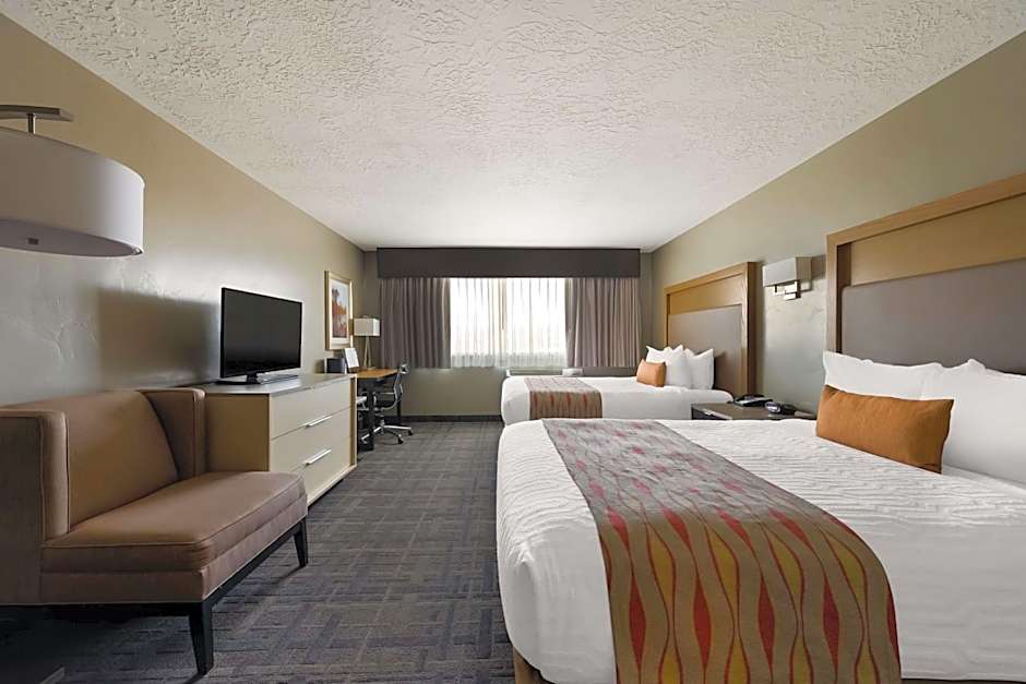 Best Western Plus Landmark Hotel