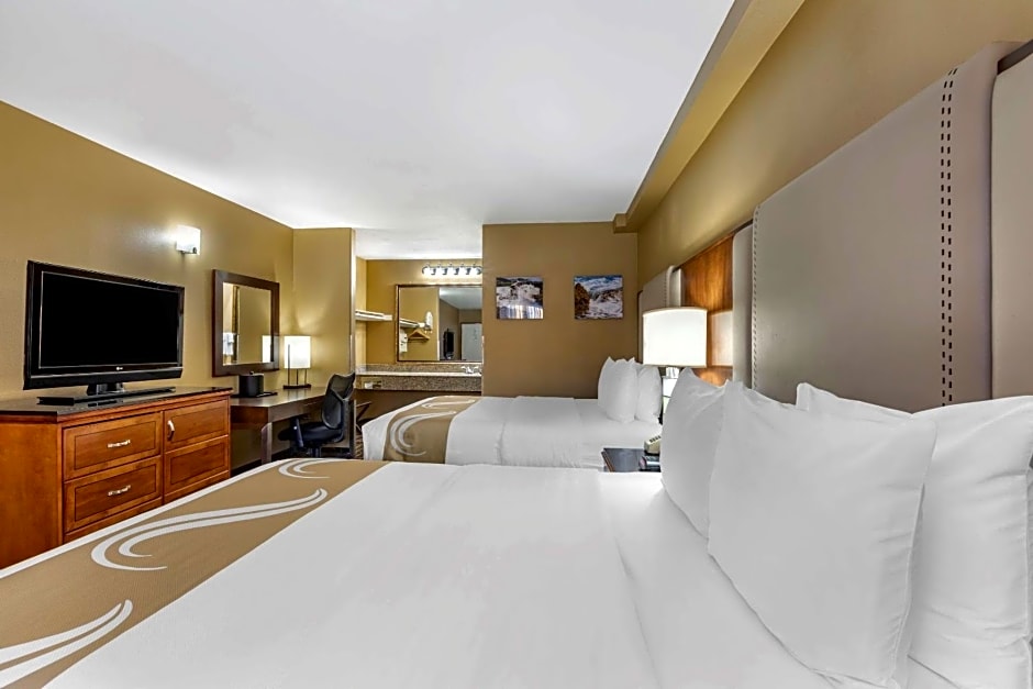 Quality Inn & Suites Westminster - Seal Beach Westminster